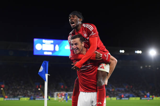 的压倒性优 的压倒性优