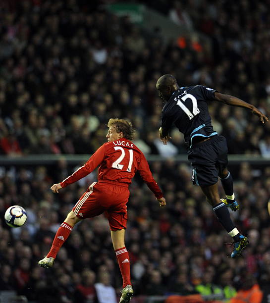 攻防兼具 攻防兼具