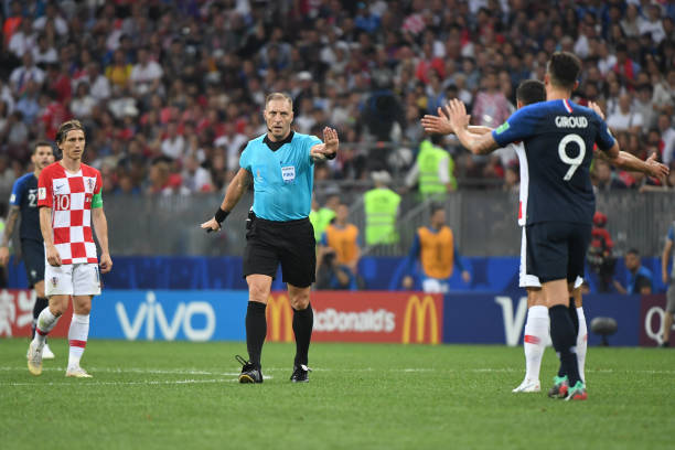 贝尔纳多 贝尔纳多